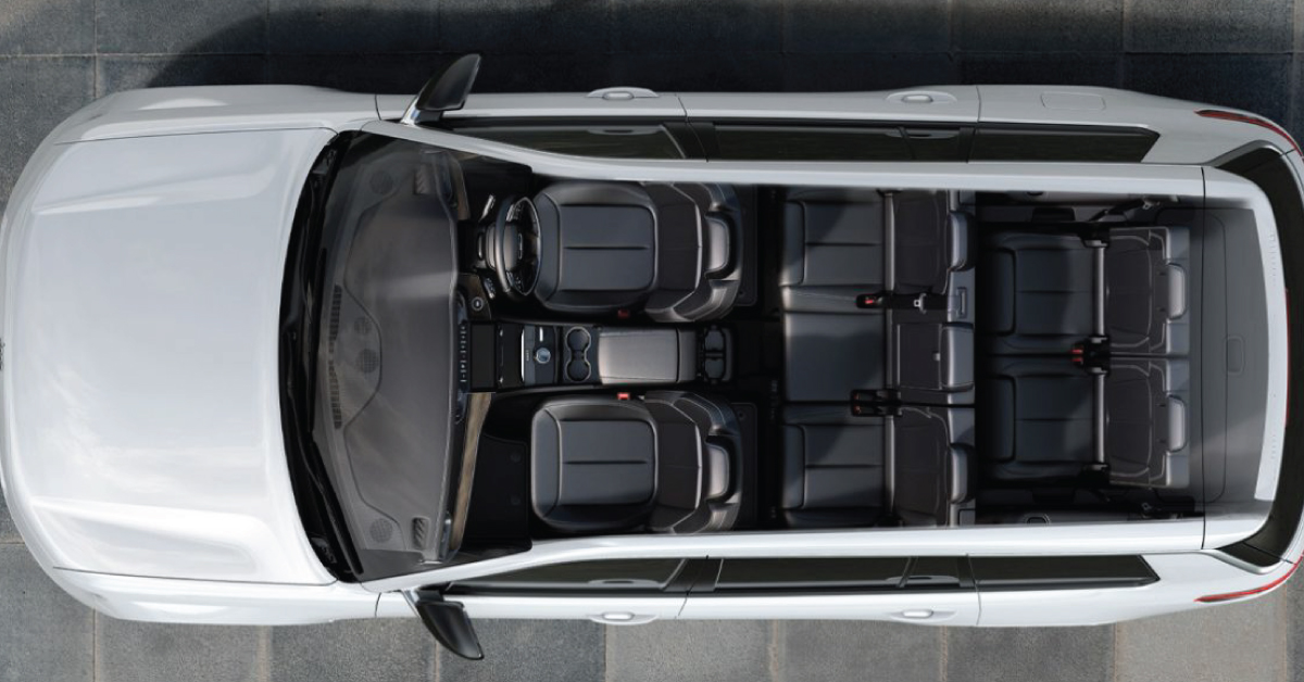 Jeep Grand Cherokee 7 Seater Interior